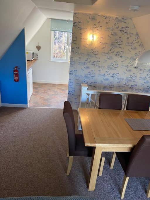 3 Bedroom Lodge With Hot Tub On Lovely Quiet Holiday Park In Cornwall Gunnislake Luaran gambar
